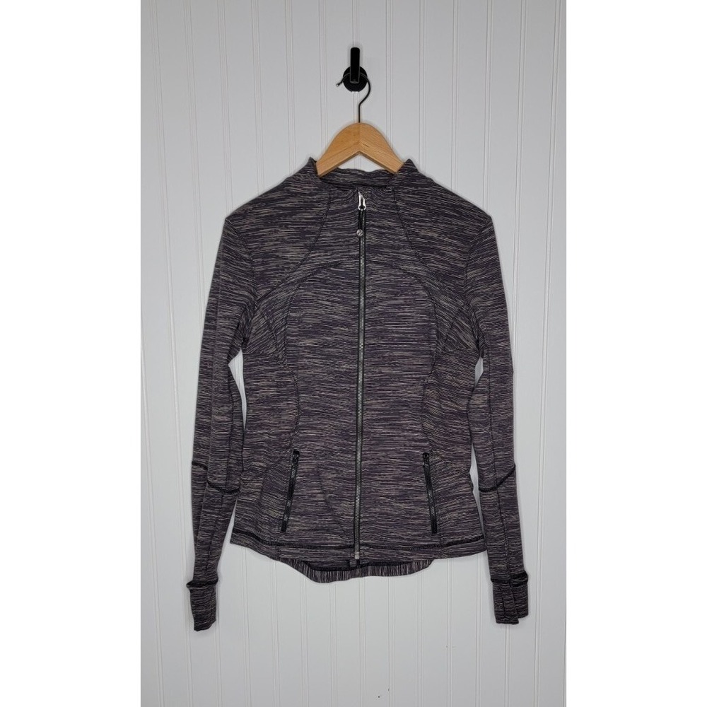 Lululemon Forme Full Zip Luon Jacket Women's size 10 Black /Gray Stripe
